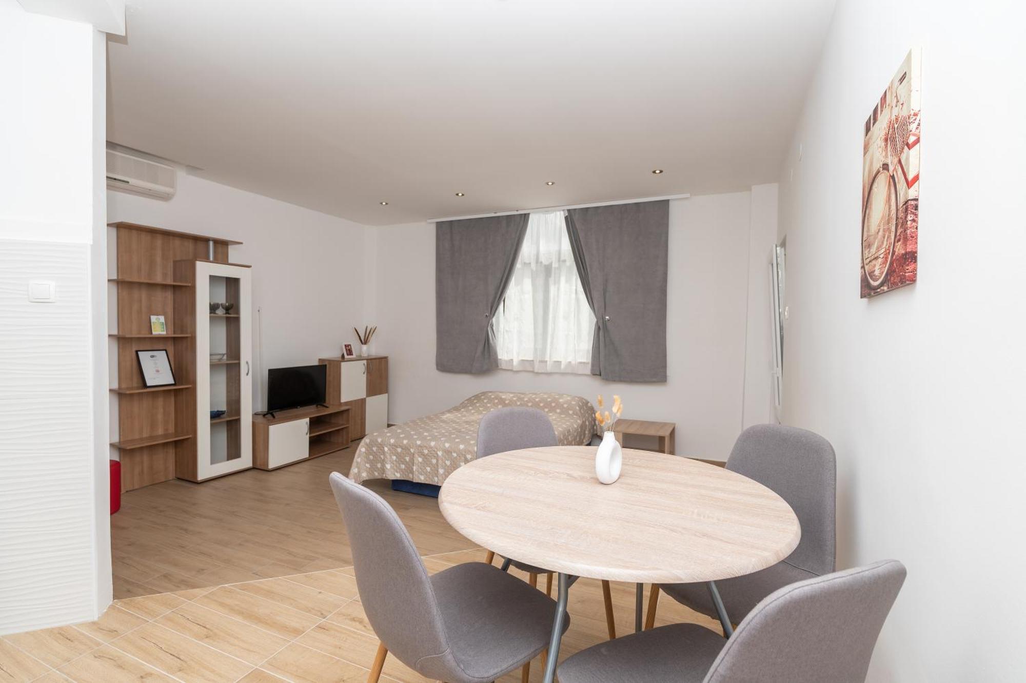 Apartments Marsela 투체피 외부 사진